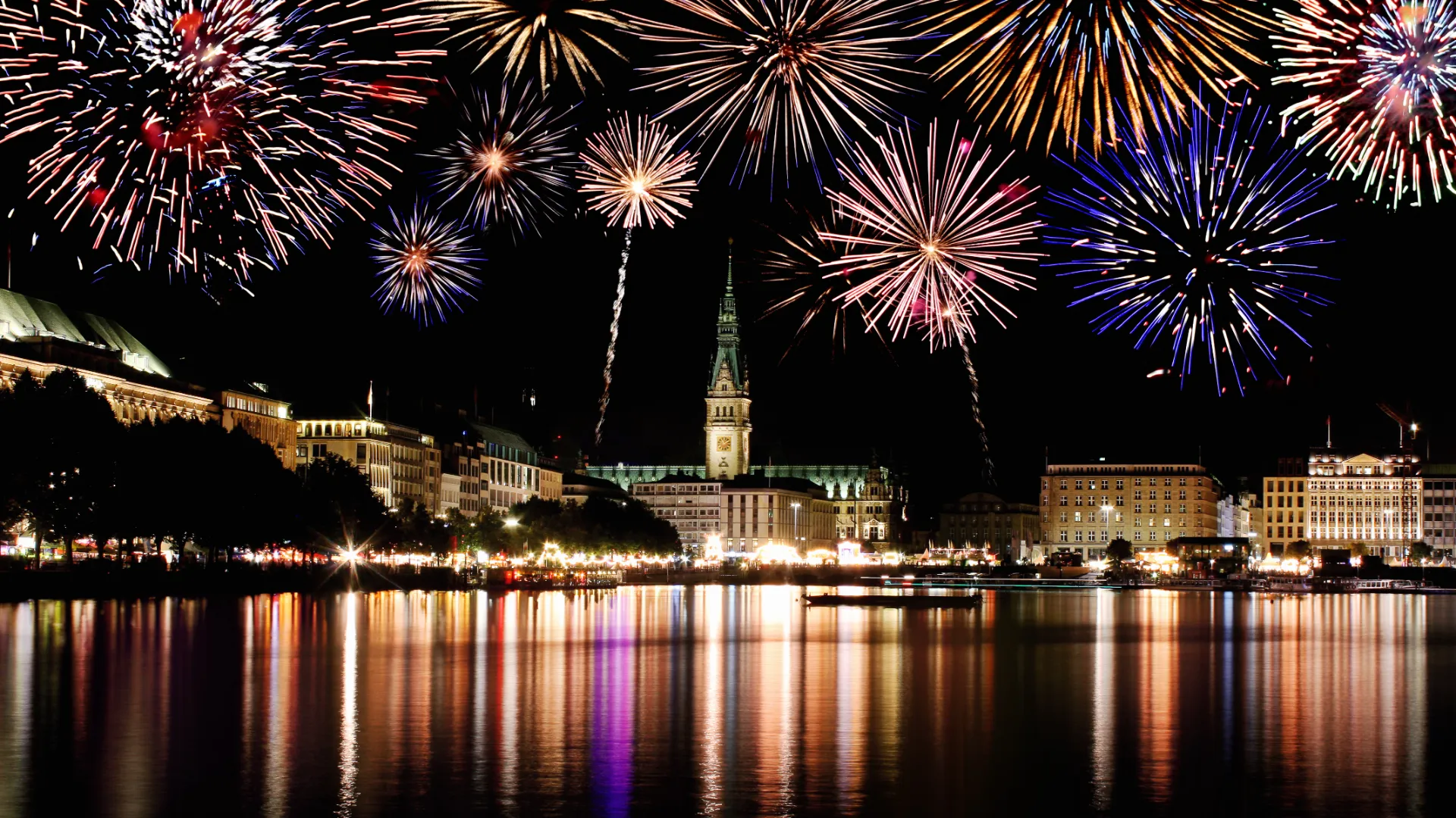 Silvesterfeuerwerk in Hamburg, Binnenalster