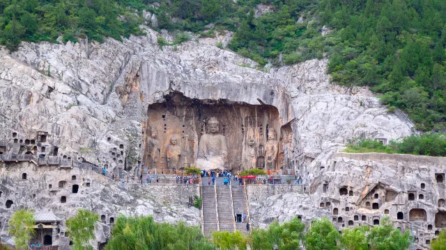 Longmen Grotte
